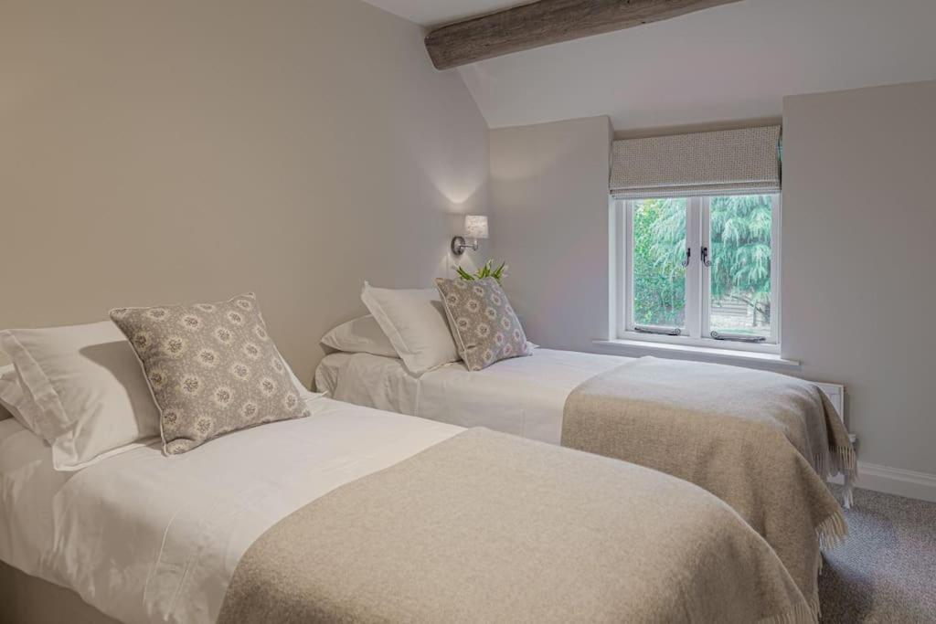 East Barn Cottage - Refurbished Barn Conversion! Weston Subedge Kültér fotó